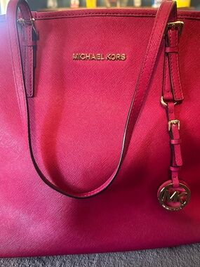 Large Michael Kors tote bag